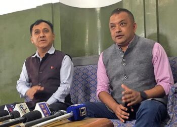 विश्वप्रकाशको घोषणाले कांग्रेसमा नेतृत्व पुस्तान्तरणकाे सम्भावना!