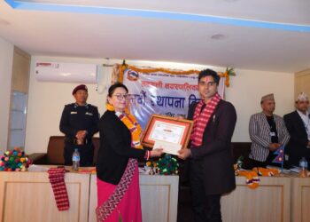 समाजसेवी प्रदिप घिमिरेलाई मन्थली नगरपालिकाको सम्मान