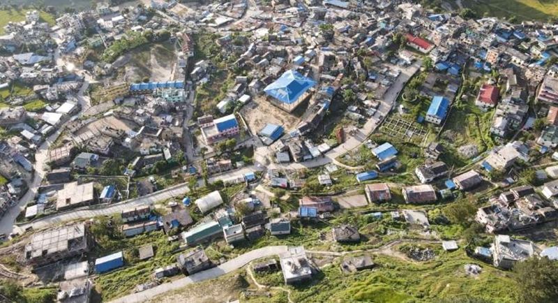 अनिश्चितकालका लागि यातायात बन्दकाे घाेषणा