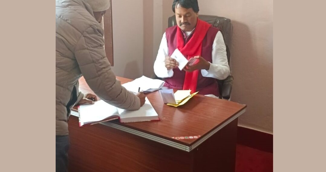 प्रहरीले उजुरी नलिएपछि सिके राउतले गरे गृहमन्त्रीलाई फोन