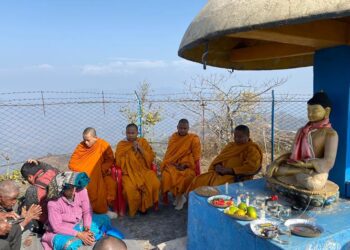 स्याङ्ग्जाको हरिनास ०१ मा बुद्धपुजा, भिक्षाटन र धर्मदेशनाको कार्यक्रम सम्पन्न (तस्विरहरू सहित)