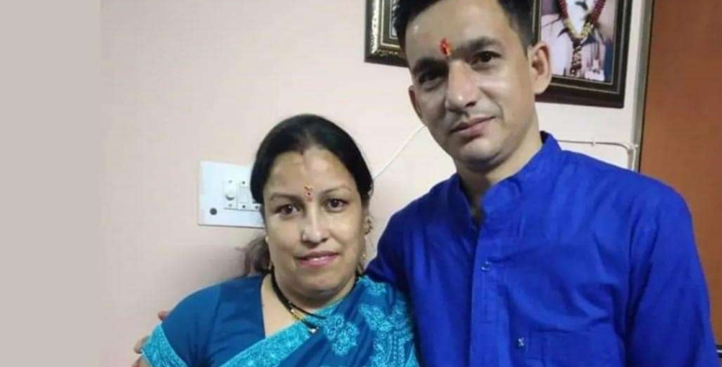 ऋण तिर्न नसकेर छोराछोरी स्कुल पठाएर बावुआमाले गरे आत्महत्या