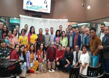 नर्थ क्यारोलाइनामा कुलपति राईको एकल कविता वाचन