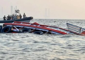 मुम्बईको डुंगा दुर्घटनामा मृत्यु हुनेको संख्या १५ पुग्यो