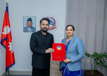 प्रधानमन्त्री वालेन्द्र शाहज्यूसँग स्वास्थ्य मन्त्री माननीय निशा मेहताज्यूको कार्यसम्पादन सम्झौता