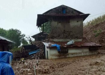 पहिरोमा पुरिएर पाल्पामा दुई जनाको मृत्यु, तीनजना बेपत्ता